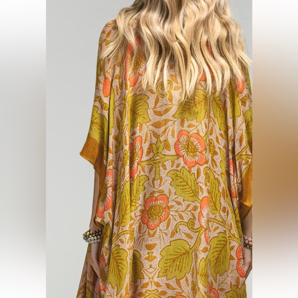 Boutique NWT Gypsy Boho Floral Hippie Duster Kimono S - 3X OS - Picture 6 of 6